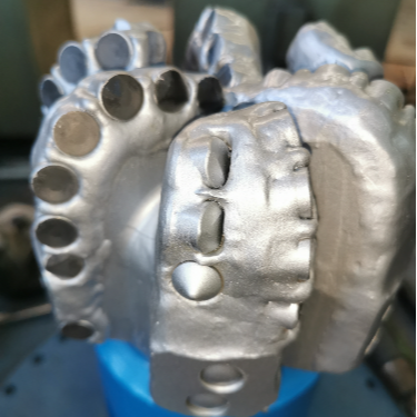 5 7/8 pollici corpo in acciaio PDC Diamond Oil Gas Drilling Bit