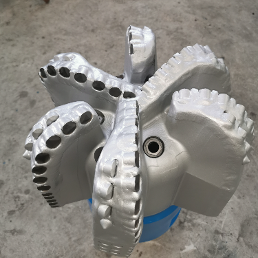 6 Lama 12 1/4 Foratura a diamanti Strumenti di taglio di roccia per l'industria della trivellazione